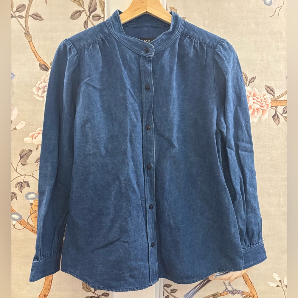 A.P.C. Cotton and linen blue denim jean button down shirt, medium
